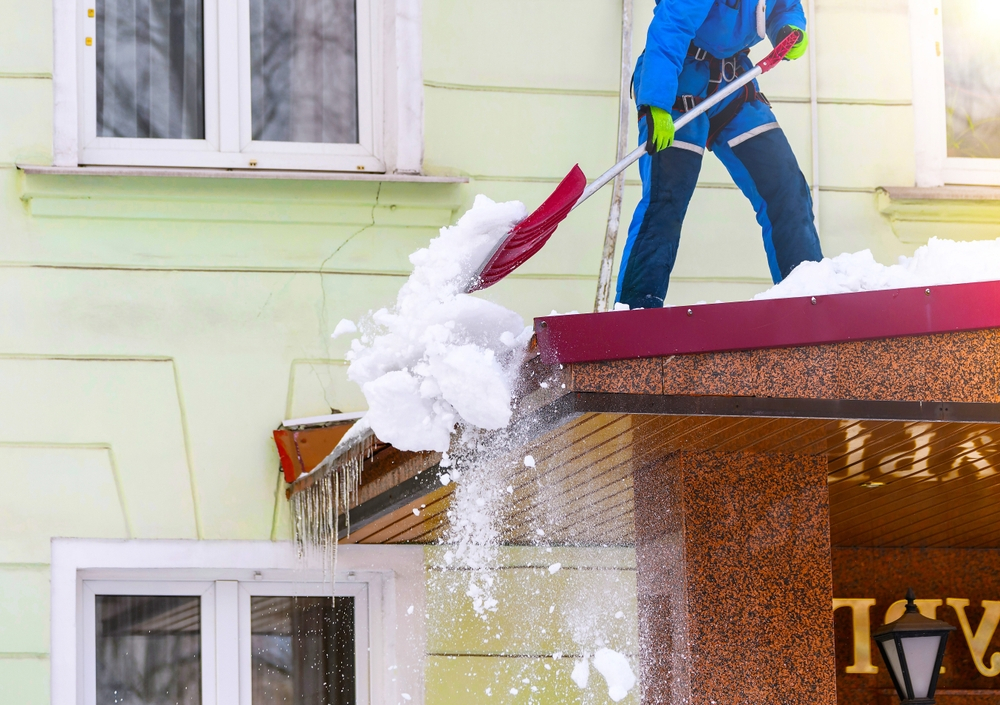 Roof Snow Removal